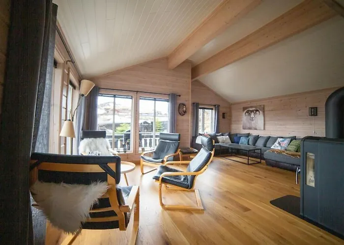 Beautiful Cozy Mountain - Fully Equipped - Free Parking *